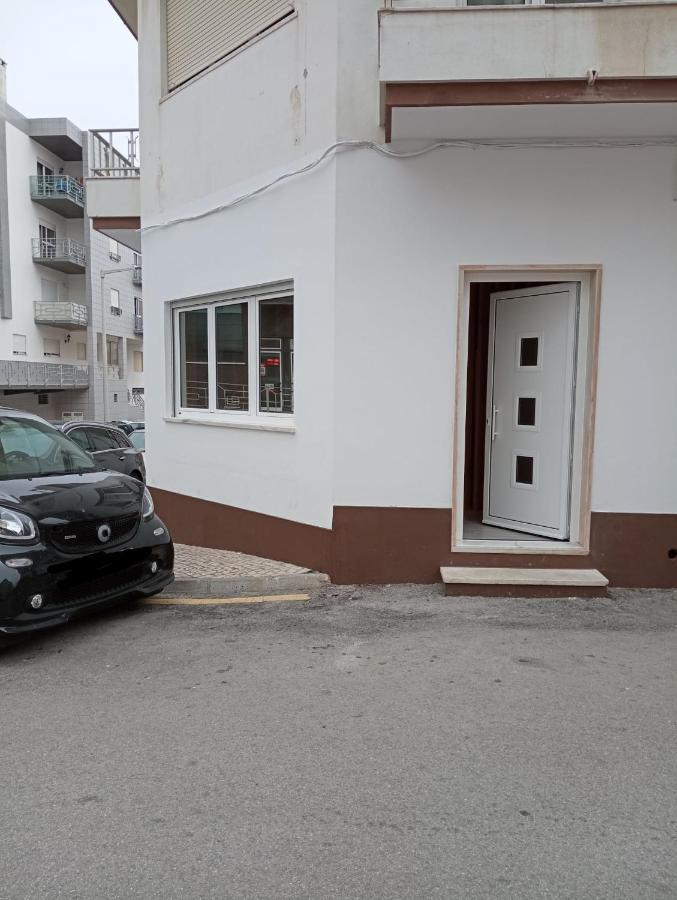 Apartamento T2 Salva-Vidas Nazaré Exteriér fotografie